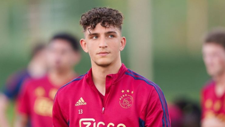 Ahmetcan Kaplan, birinci kere Ajax formasını giydi