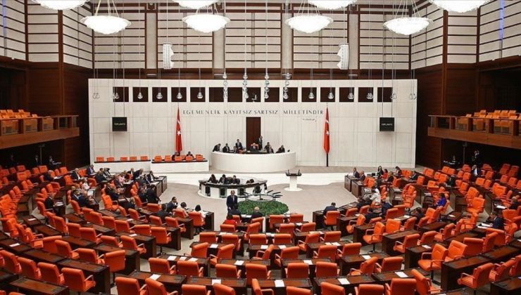 Başörtüsü ile ilgili anayasa teklifi haftaya Meclis’e sunulacak