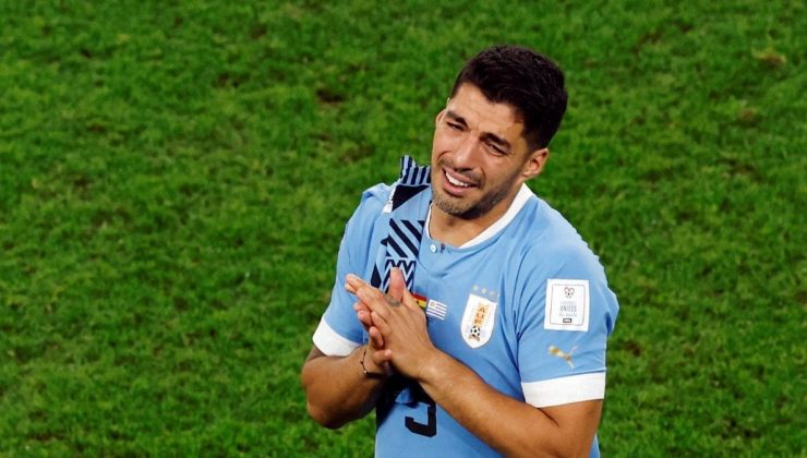 Uruguay’ın elenmesiyle Luis Suarez gözyaşlarını tutamadı