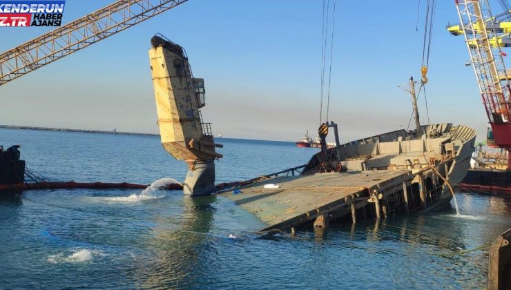 Hatay’da batan gemi su yüzeyine çıkartıldı