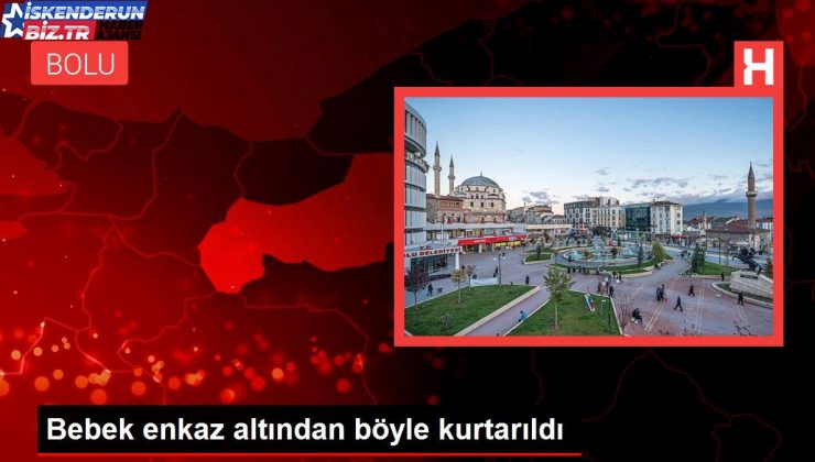 Bebek enkaz altından bu türlü kurtarıldı