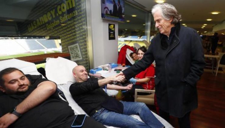 Fenerbahçe Teknik Yöneticisi Jorge Jesus kan bağışı kampanyasına takviye verdi