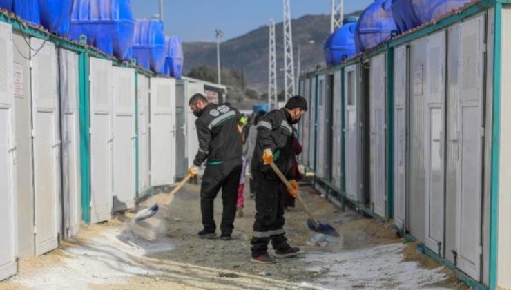 Hatay’da bulaşıcı hastalık riskine karşı dezenfeksiyon ve kireçleme