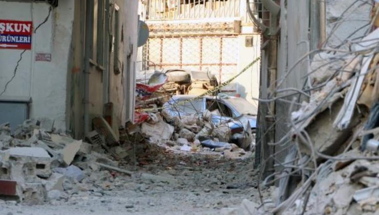 Hatay’da, zelzelede ziyan gören araçların hasar tespit kayıtları başladı