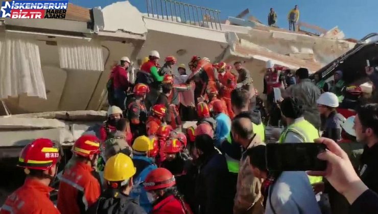 Hatay’daki Çin Kurtarma Grubu Bir Kişinin Daha Enkazdan Kurtarılmasına Yardım Etti