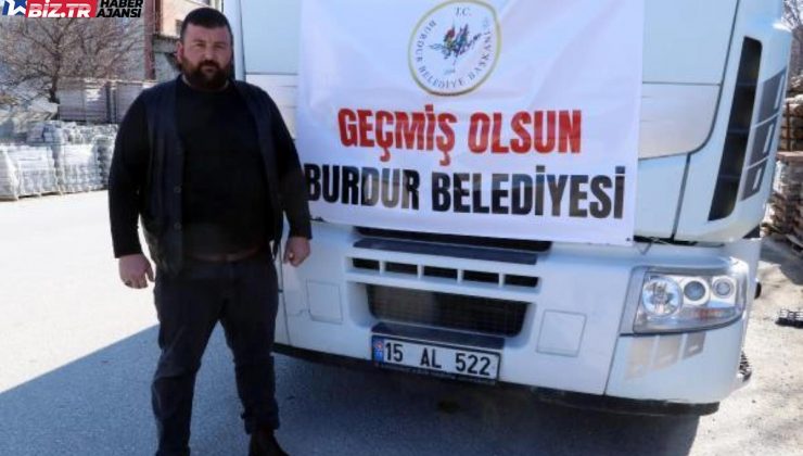 Yardım kamyonunun önünü kesip, sürücüsü tehdit ettiler