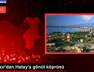 Bozkır İlkokulu öğrencileri sarsıntı bölgesindeki kardeş okula yardım götürdü