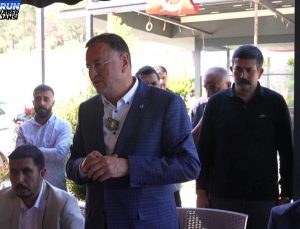 Hatay Büyükşehir Belediye Lideri Lütfü Savaş, Kırıkhan’da vatandaşlarla buluştu