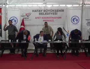 Hatay Büyükşehir Belediyesi depremzedeler için istihdam imkanı sağlıyor