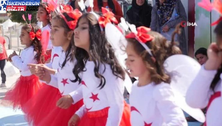 Hatay’da afetzede çocuklar dünya barışı için güvercin uçurdu