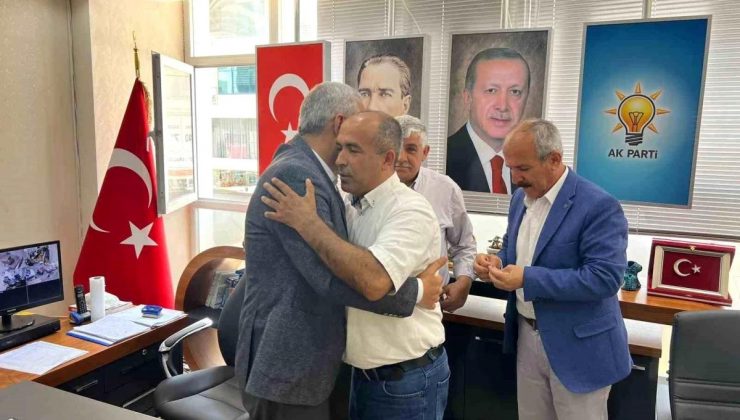 Memleket Partisi’nden 300 kişi AK Parti’ye geçti