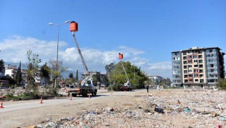 UEDAŞ takımları Hatay’da tamirat çalışmalarını sürdürüyor