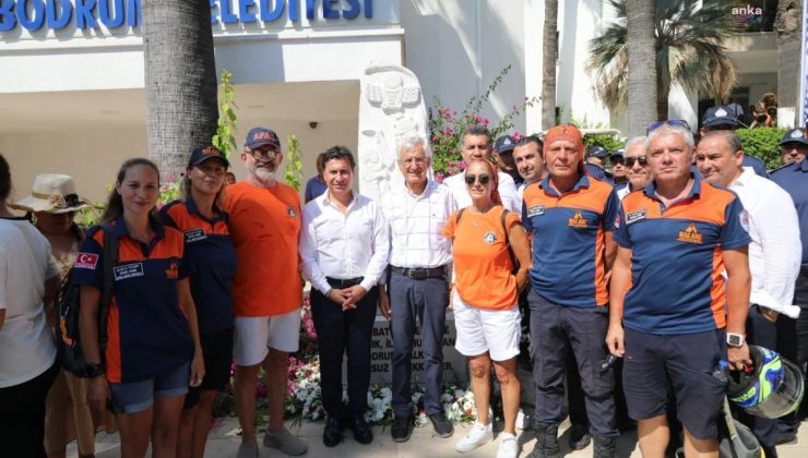 Bodrum Belediyesi’ne Hatay Arsuz Dostluk Anıtı İkram Edildi