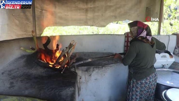 Depremzede bayanların Afrika sıcağında, tandır başında güçlü mesaisi