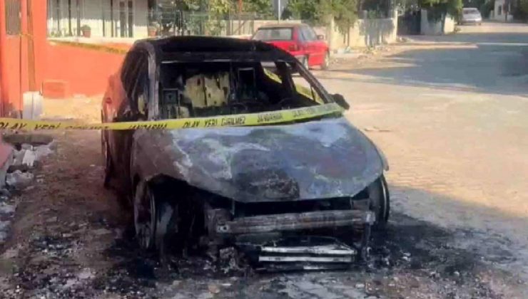 Hatay’da iki aracı kundaklayan kuşkulu yakalandı