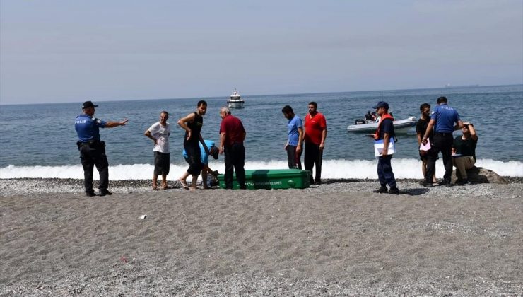 Hatay’ın Payas ilçesinde denize giren kişi boğuldu