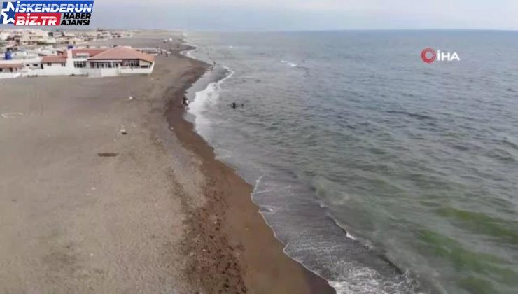 Sarsıntının vurduğu Hatay’da, 14 kilometrelik kıyı bu bayram boş kaldı