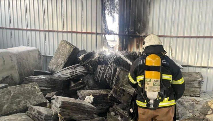 Antakya’da bir iş yerinde çıkan yangın söndürüldü