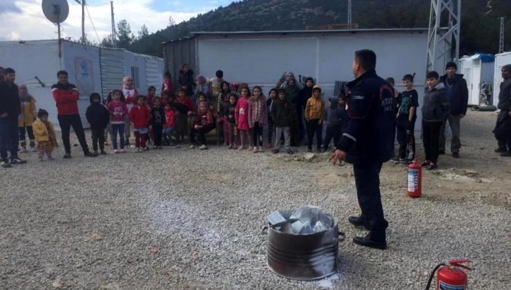 Belen’deki konteyner kent sakinlerine yangın eğitimi verildi