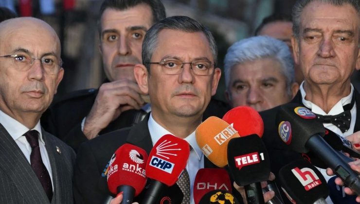 CHP Genel Lideri Özgür Özel, Can Atalay’ın milletvekilliğinin düşürülmesini eleştirdi