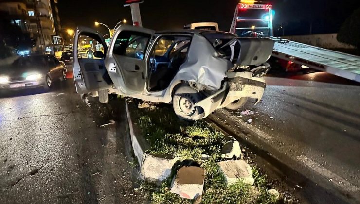 Dörtyol’da Araba Çarpışması: 4 Yaralı