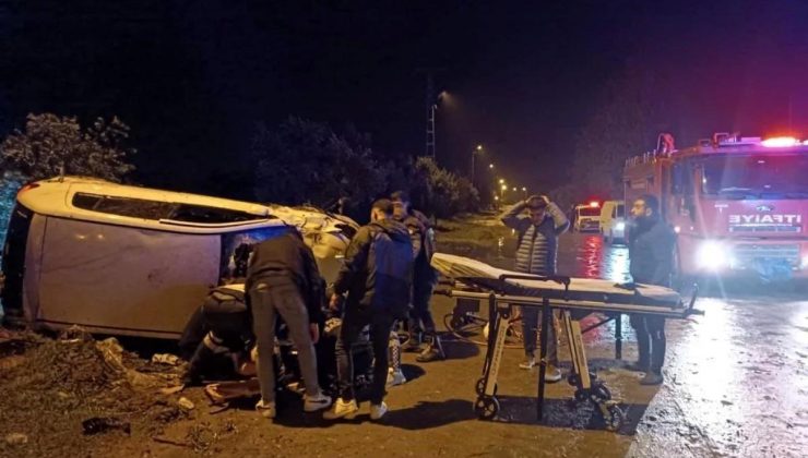 Erzin’de trafik kazası: 2 kişi yaralandı