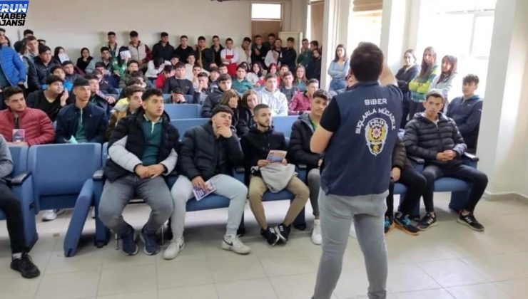 Hatay’da öğrencilere ‘Siber Kabahatler ve Bilişim’ hususlarında seminer verildi