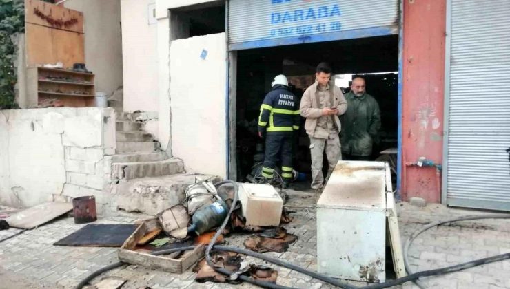 Hatay’ın Yayladağı ilçesinde çıkan yangın denetim altına alındı