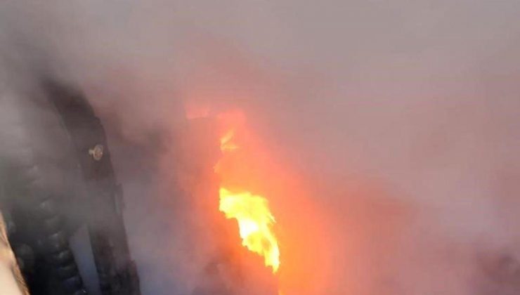 İskenderun’da çıkan yangın itfaiye grupları tarafından söndürüldü