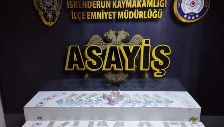 İskenderun’da kumar oynandığı tespit edilen kahvehaneye baskın yapıldı