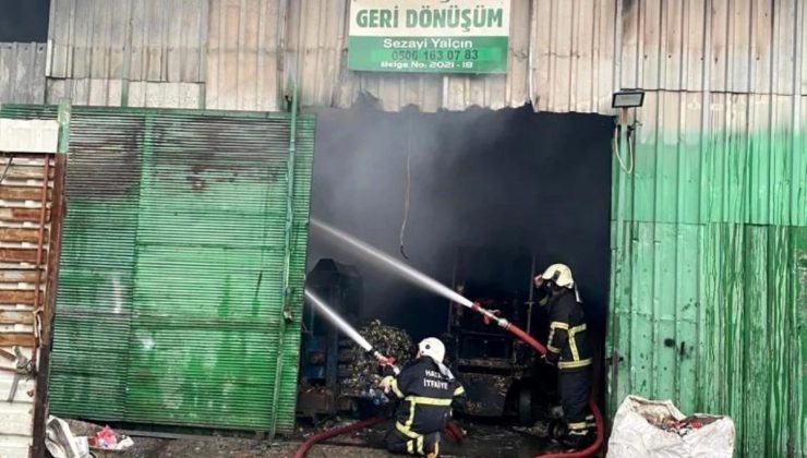 İskenderun’da Sanayi Sitesinde Çıkan Yangın Denetim Altına Alındı