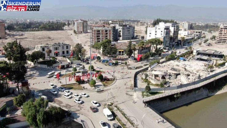 Sarsıntının vurduğu Hatay’da Cumhuriyet Bayramı kutlamaları