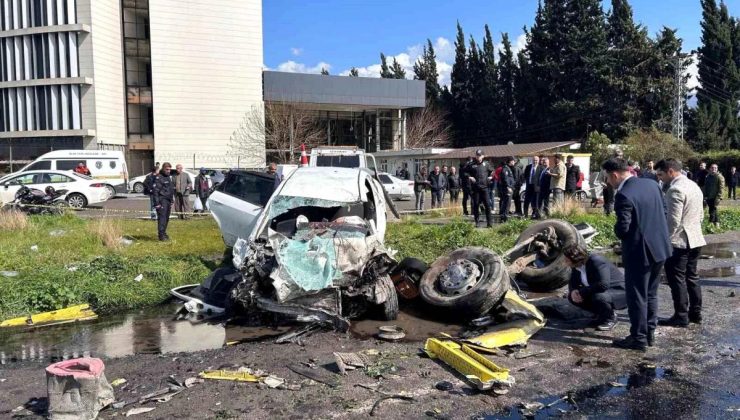 Hatay’da meydana gelen trafik kazasında 6 kişi hayatını kaybetti