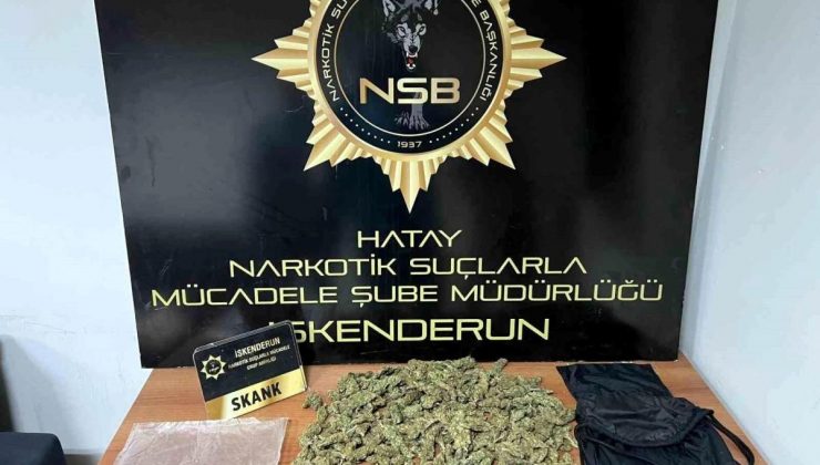 Hatay’da polis grupları tarafından durdurulan şahsın üzerinden 520 gram skunk çıktı