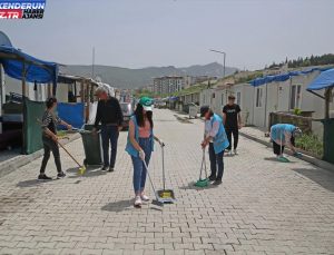 Depremzedeler Konteyner Kentleri Güzelleştiriyor ve Gelir Elde Ediyor