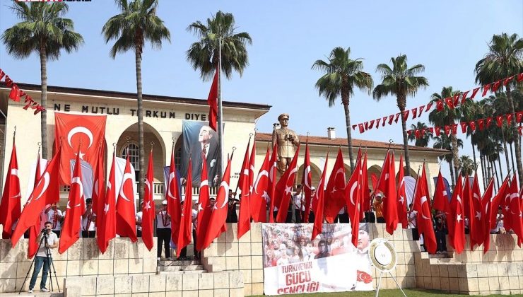 Adana, Mersin, Hatay ve Osmaniye’de 19 Mayıs merasimleri düzenlendi