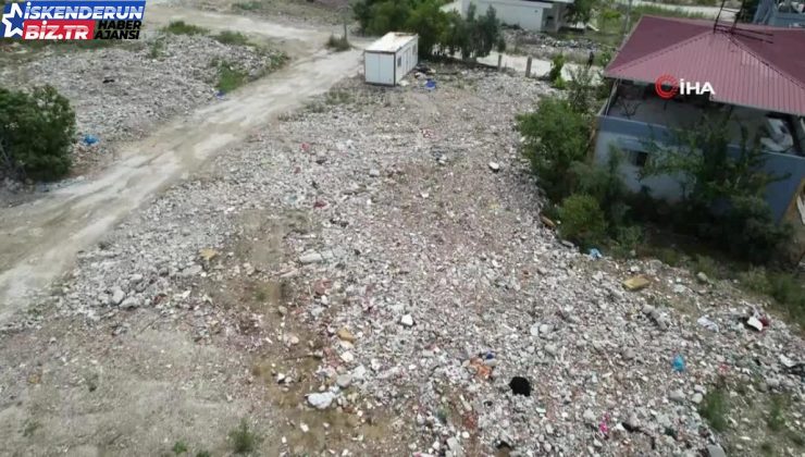 Depremzede bayan, Almanya’da yaşama hakkı olmasına karşın yaşadığı mahalleyi ve sokakları bırakmadı