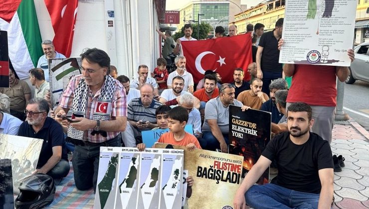 Dörtyol’da İsrail’in Gazze’ye yönelik akınları protesto edildi