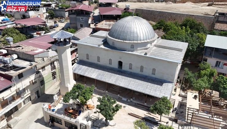 Altınözü ilçesindeki Nezahat Çeçen Mescidi onarımın akabinde ibadete açıldı