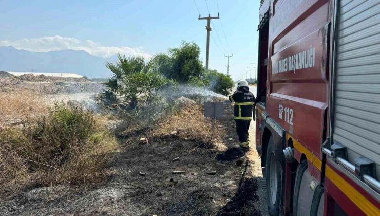 Hatay’ın Arsuz ilçesinde çıkan yangın söndürüldü