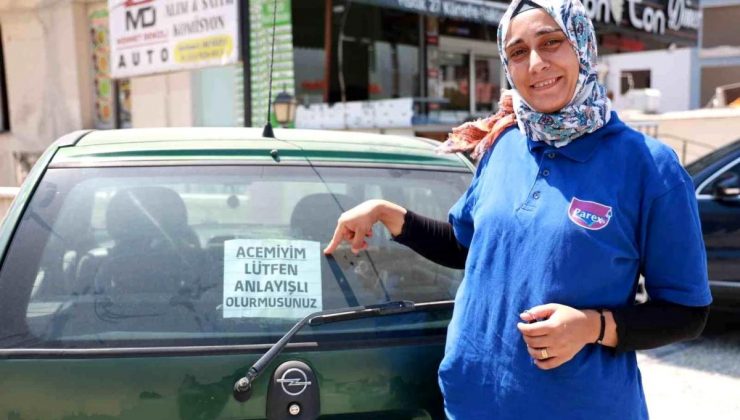 Trafik Endişesiyle 14 Yıldır Araç Kullanamayan Bayan, Not Sayesinde Cüret Buldu