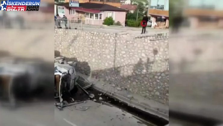 Hafriyat kamyonunun 5 metrelik duvardan uçtuğu anlar kamerada