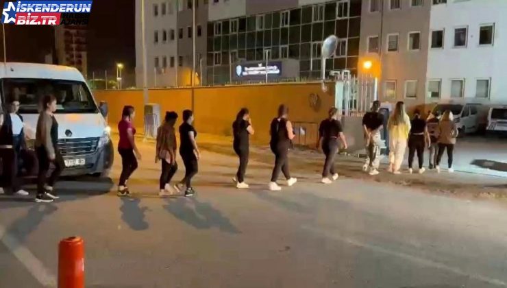 Hatay’da masaj salonlarında çalışma dokümanı olmadan çalışan 21 bayan deport edilecek