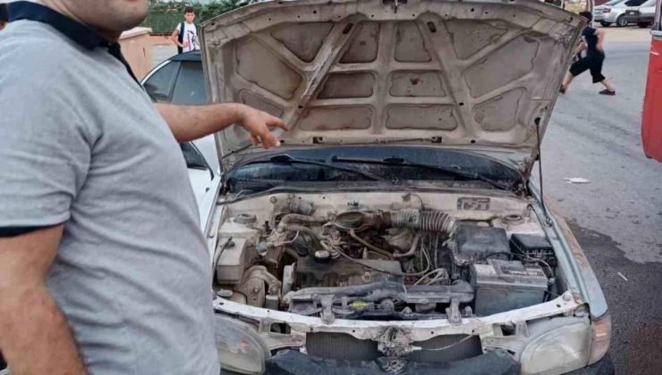 Hatay’ın Reyhanlı ilçesinde araç yangını söndürüldü