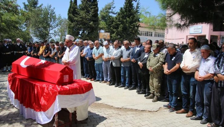 Samsun’da beyin kanaması sonucu hayatını kaybeden Piyade Er Kadir Tağ’ın cenazesi toprağa verildi