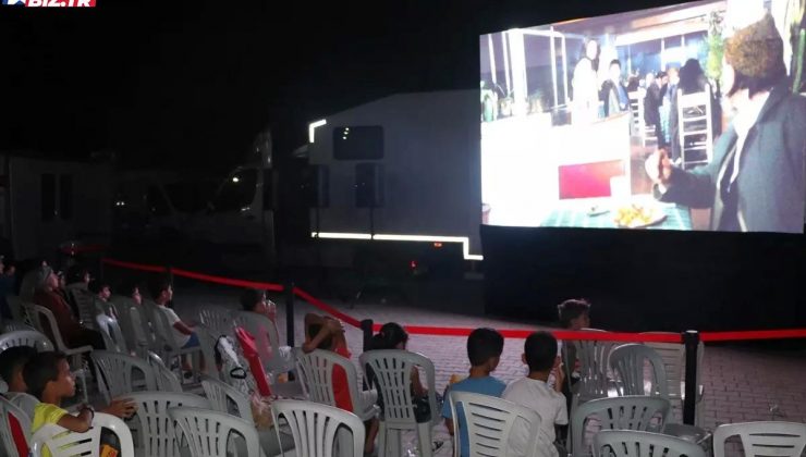 Antakya’da Konteyner Kentte Sinema Aktifliği