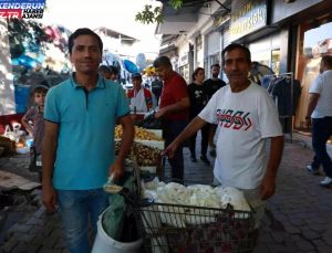 Antakya’da Kuş Lisanıyla Sohbet Edenler Toplumsal Medyanın İlgi Odağı Oldu