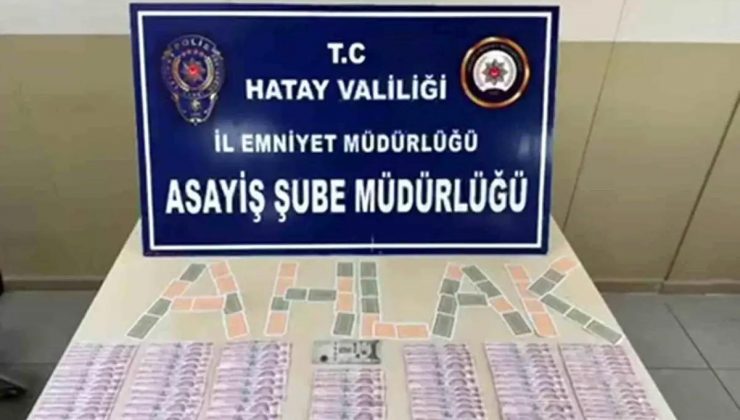 Hatay’da kumar oynayan 8 şahsa 51 bin 400 TL idari para cezası uygulandı