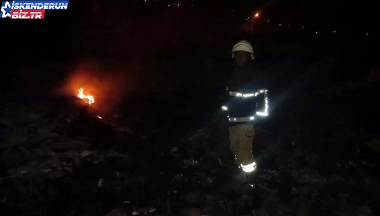 Hatay’da moloz yığınında çıkan yangın söndürüldü