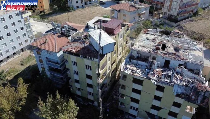 Hatay’da Güvercin Sevgisi: 5 Katlı Apartmanın Çatısına Konteyner Koydular